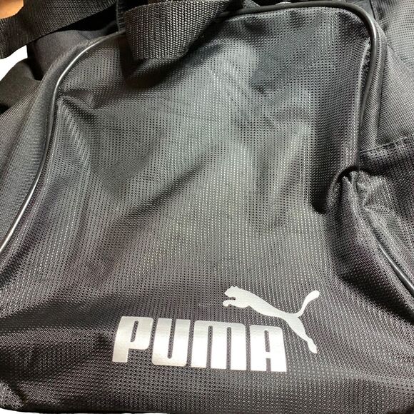 Puma Duffel Bag Marked Bone Frog Open 20"w x 10"h x 11"d, 36L New without Tags - Picture 11 of 13